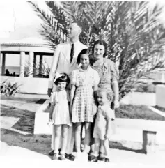  ??  ?? The Codik family in the capital of the Dominican Republic circa 1940. Clockwise from top left: Codik, Irma Codik, Manfred Codik, Blum and Labi.