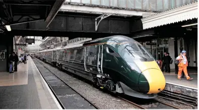  ?? ANTONY GUPPY. ?? On June 30, Great Western Railway 800004 stands at London Paddington, having arrived from Reading carrying the first passengers to travel on an Intercity Express Programme train on the main line in the UK.