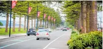  ?? Photo / Ian Cooper ?? A stretch of Marine Parade from Ellison St to Warren St will close from Monday, August 22, to Monday, September 19, due to road works.