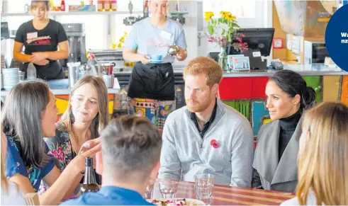  ?? Photo / Mark Mitchell ?? Genevieve Mora (left) and Jazz Thornton (second from left) were among those who chatted to Harry and Meghan at the Maranui Cafe.