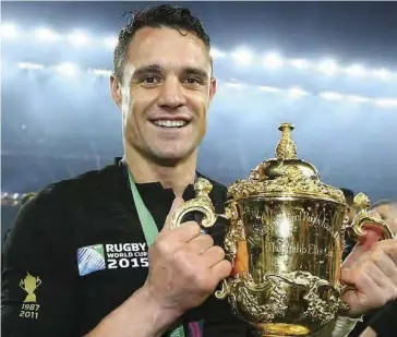  ??  ?? Dan Carter has announced his retirement from rugby with immediate effect