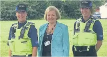  ??  ?? PCSO Caroline Griffiths, Cllr Angela McInerney and PCSO Karen Graham