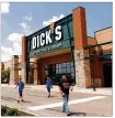  ?? NICK DAGGY / STAFF 2014 ?? Dick’s Sporting Goods at Bridgewate­r Falls in Fairfield Twp., one of many in the region.