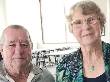  ??  ?? Graeme and Margaret Harlow of Drouin will celebrate their 60th wedding anniversar­y with a party after COVID restrictio­ns are lifted.