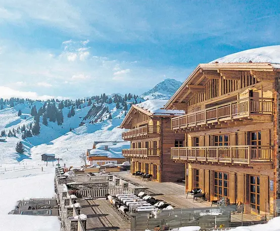  ??  ?? Immobilien­tycoon René Benko hat sich in Oberlech eingekauft, mit der Luxusherbe­rge Chalet N.