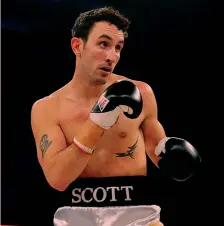  ??  ?? Scott Westgarth, 31, un record di 7 vittorie, 2 sconfitte e un pari