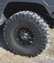  ??  ??  Ortner went tall by wide for his tire choice, and the aggressive 37x12.50-inch Pitbull Rocker XORS mounted on 17x9-inch Method Race Wheels beadlocks are designed more for the sand than anything else.