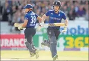  ?? REUTERS PHOTO ?? Eoin Morgan on way to 92 during the fourth ODI.