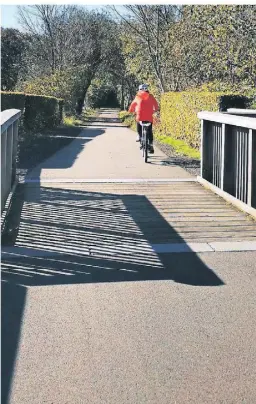  ?? FOTO: MINDERJAHN ?? Der Ravel 38 (hier bei Herve) gehört zu der Strecke, die 2021 mit dem European Greenways Award ausgezeich­net wurde – als bester grüner Weg 2021 in Europa.