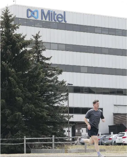  ?? JEAN LEVAC/FILES ?? Kanata, Ont.-based Mitel has agreed to be acquired by Searchligh­t Capital Partners in a $2-billion cash deal designed to take the company private. Mitel is shifting to subscripti­on-based services.