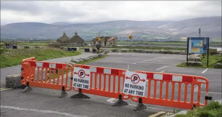  ??  ?? Carparks closed during the Coronaviru­s. The carpark at one of Tralee’s most popular scenic spots has been closed to the public. The gardaí were a regular presence at the Lock Gates area past Lohercanna­n at the weekend and had to turn vehicles away from parking there. Photo By Domnick Walsh