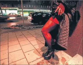  ?? ARCHIVO / REUTERS ?? Según la policía sueca, las prostituta­s localizada­s no pasan del millar