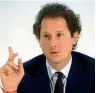  ??  ?? Manager John Elkann