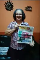  ?? CORTESÍA ?? Doña Marlene Gatjens Salas está realizada con su premio.