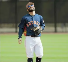  ??  ?? José Altuve, de los Astros, recuerda las veces que lo rechazaron ante de recibir su primera oportunida­d en las Mayores.