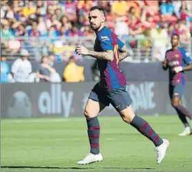  ?? FOTO: PEP MORATA ?? Paco Alcácer cumplirá 25 años el 30 de agosto Llegó al Barça por 30 ‘kilos’