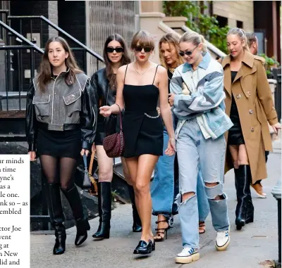  ?? ?? The Haim sisters, Gigi Hadid and Blake Lively take Taylor Swift for a night out