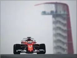  ??  ?? VETTEL. El alemán lucha por el título, pero lo tiene muy complicado.