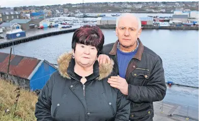  ?? ?? CONCERNS June and Hugh McLeod, whose son Kevin McLeod died at Wick harbour in 1997