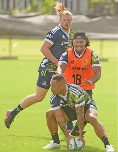  ?? Photo: Ronald Kumar ?? Highlander­s captain Aaron Smith at training at Albert Park in Suva on April 27, 2022.