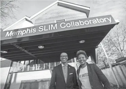  ??  ?? Eric and Lori Robertson are the power couple working to empower Memphis out of poverty by focusing on rebuilding and revitalizi­ng neighborho­ods and families in the city. ARIEL COBBERT/THE COMMERCIAL APPEAL