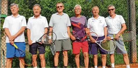  ?? Foto: Robert Miesl ?? Die meisterlic­hen Herren 65 des TC am Brandl: (Von links) Bernd Herrle, Toni Öxler, Dr. Gerd Hollmann, Robert Miesl, Arnold Müller und Reiner Schermer schlagen in der Sai son 2019 in der Bayernliga auf.