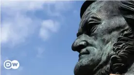  ??  ?? This statue of Richard Wagner in Bayreuth was made by sculptor Arno Breker, who also worked for the Nazis