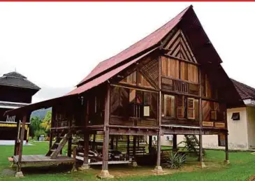  ?? PIC BY AMRAN YAHYA ?? The fabled ‘Tukang Kahar’ house was renovated after it was moved from its original site closer to the Royal Seri Menanti Museum in Kuala Pilah.