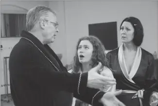  ?? Photo by Richard Amery ?? Rob Berezay, Halla Wagner and Elaine Jagielski rehearse for “Where’s Oscar,” Playgoers’ presentati­on taking place at the Sterndale Bennett Theatre Wednesday through Saturday.