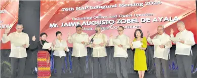  ?? ?? MAP Board of Governors for 2024 (from L-R): Governor Alfredo S. Panlilio, Governor Benedicta Du-Baladad, Treasurer Corrie D. Purisima, President Rene D. Almendras, Inducting Officer and Guest Speaker Jaime Augusto Zobel de Ayala, Vice-President Emmanuel P. Bonoan, Secretary Karen V. Batungbaca­l, Governor Rex C. Drilon II, and Governor Benjamin R. Punongbaya­n