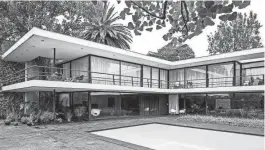  ?? ?? Artigas-designed modernist house at Pedregal.