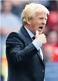  ??  ?? Passion: Gordon Strachan gets his message across to his Scotland players