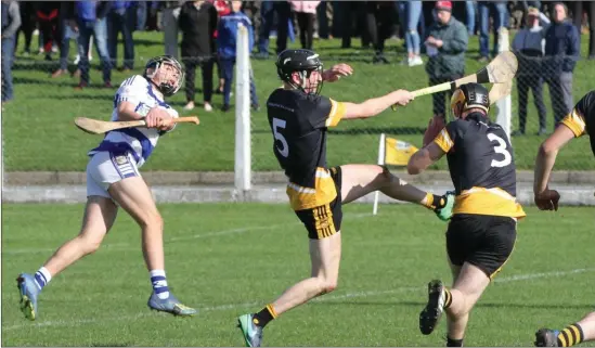  ??  ?? Killavulle­n’s Darragh O’Grady shoots for a point in the Avondhu U-21 ‘B’ Hurling Championsh­ip final against Clyda Rovers