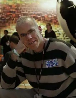  ?? Peter Dejong/Associated Press ?? American environmen­talist and writer Bill McKibben poses at the main venue of the Climate Conference in Copenhagen, December 2009.