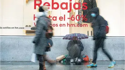  ?? JESÚS G. FERIA ?? El 23,3% de las personas que sufren sinhogaris­mo en España son mujeres