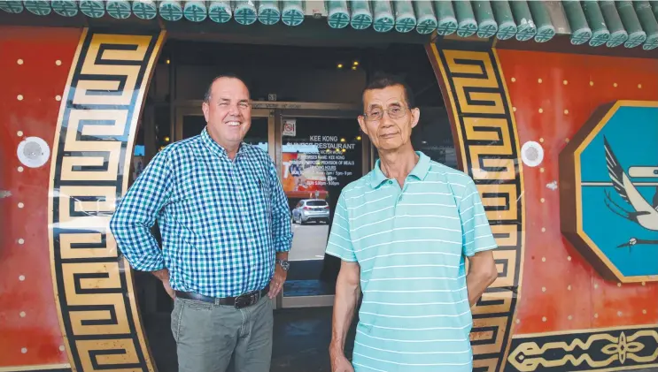  ?? Picture: BRENDAN RADKE ?? CHINESE TAKEAWAY: Colliers Internatio­nal principal Stacey Quaid is selling the Spence St building which houses the Kee Kong restaurant run by Victor Wong and his family.