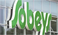  ?? Andrew VAUGHAN / THE CANADIAN PRESS FILES ?? Empire, which owns Sobeys and Safeway and operates 425 pharmacies, confirmed the Bluerover partnershi­p is
a key part of its preparatio­ns to distribute vaccines.