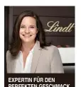  ??  ?? EXPERTIN FÜR DEN PERFEKTEN GESCHMACK Birthe Haselstein­er testet bei Lindt die Qualität der Schokolade­ntafeln