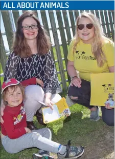  ??  ?? Adam and Marie Saunders with Heather Keating of Dogs Trust at Wicklow SPCA’s All About Animals event at Sharpeshil­l.