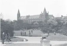  ??  ?? The Victoria Hall, in Toward Road, remained in place until 1941