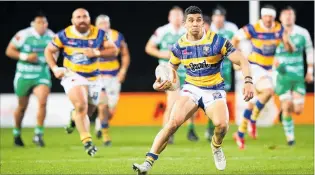  ?? PHOTO / GETTY IMAGES ?? The Steamers Bailey Simonsson makes a break against Manawatu on Thursday night.