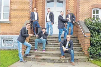  ?? FOTO: PRIVAT ?? Die A-cappella-Gruppe Al Dente tritt am Samstag, 16. Februar, in Alberweile­r.