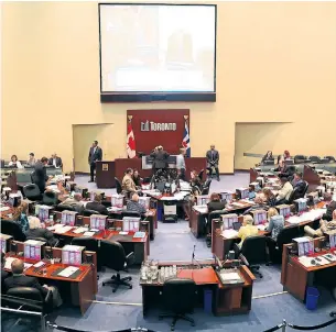  ?? RENÉ JOHNSTON TORONTO STAR ?? City councillor­s voted to pursue legal action against the province despite the advice of their own solicitors, who’d warned there is no “obvious path” to successful­ly challenge Bill 5 in court.