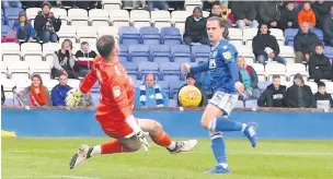  ?? Peter Hilton Photograph­y ?? Ben Stephens pulls a goal back for Macc