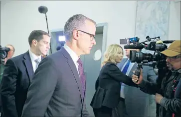  ?? Chip Somodevill­a Getty Images ?? THE FIRING of FBI Deputy Director Andrew McCabe could lead opposing political camps to dig in.