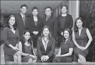  ??  ?? Photo shows the organizing committee of the St. Luke’s College of Medicine grand alumni homecoming: Front row (from left) doctors Flordeliza Cristobal (auditor), Jeanne Bayaca (reg com head), Judy Ann de Luna (externals VP), Joy Besabe (PR com head),...