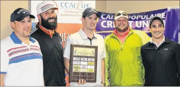  ?? SUBMITTED ?? Les Hackeux received its plaque from Marc Côté, centre, representi­ng the event’s main sponsor, Evangeline-Central Credit Union, after winning the 13th annual Acadian Golf Tournament. From left are Ghislain Bernard, Nick Gallant, Côté, Jamie Caissie and Marcel Landry.