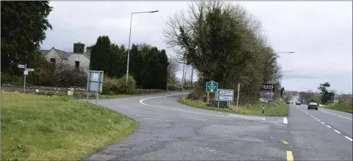  ??  ?? The southern junction into Curry village off the N17 is highly dangerous for motorists turning right, claim Cllrs Paul Taylor and Martin Baker. Callanan. Tom