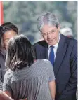  ?? FOTO: DPA ?? Regierungs­chef Paolo Gentiloni kam am Jahrestag der Katastroph­e zur Gedenkfeie­r.