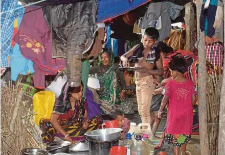  ?? AFP PIC ?? Myanmar Hindu refugees at a camp in Ukhia, Bangladesh.